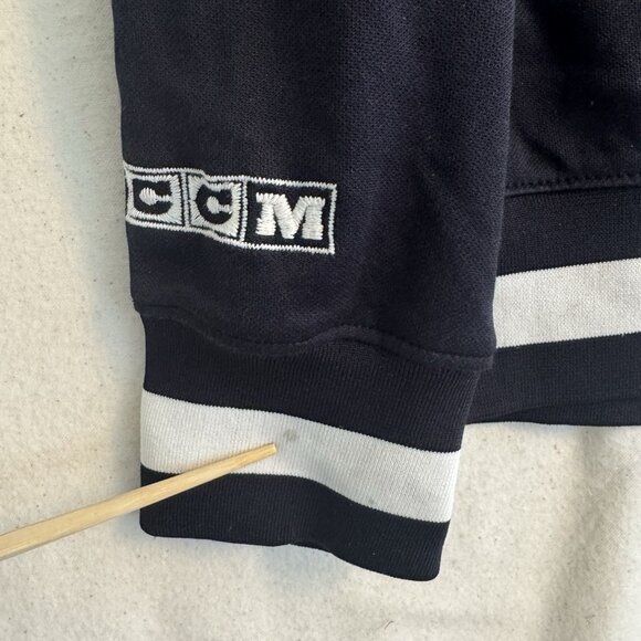 Toronto St Pats CCM Long Sleeves Applique Crew Sweatshirt Shirt T Maple Leafs S - Picture 6 of 8